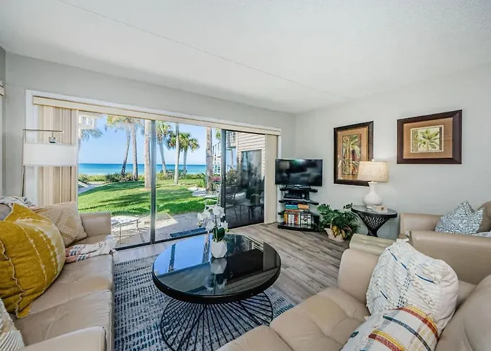 Beachfront Aldea 5 Holiday home